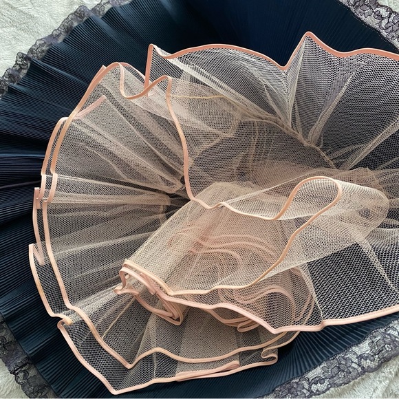 60’s Crinoline vintage black pleated skirt with tulle underneath vintage - Picture 3 of 6